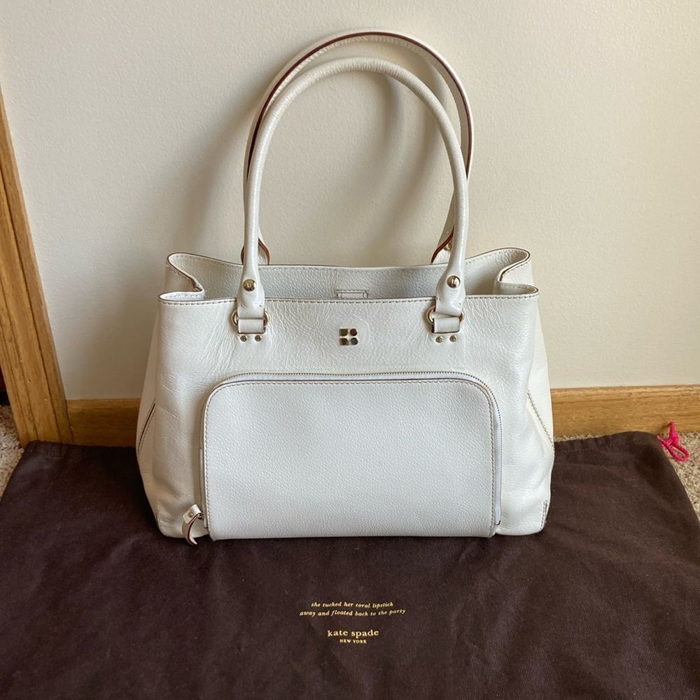 Kate Spade White Pebble Grain Leather Shoulder Bag Purse w/ Dust Bag